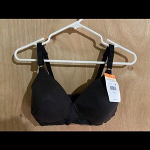 NWT - Warners 36D wireless lightly lined black bra with adjustable straps & band